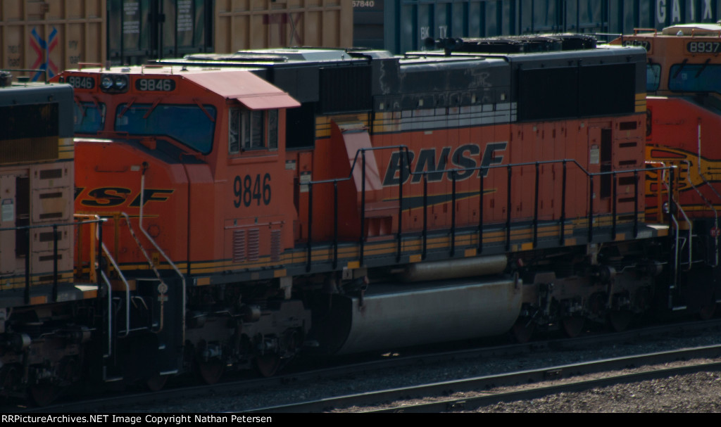 BNSF 9846